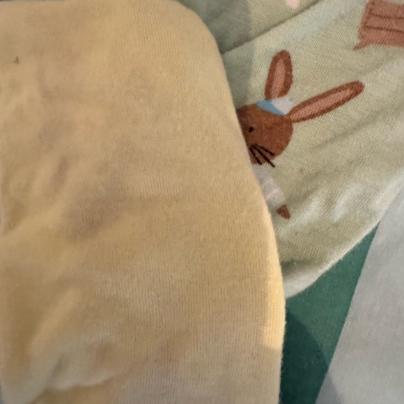 Little Sleepies Easter zippy - Picture 4 of 4